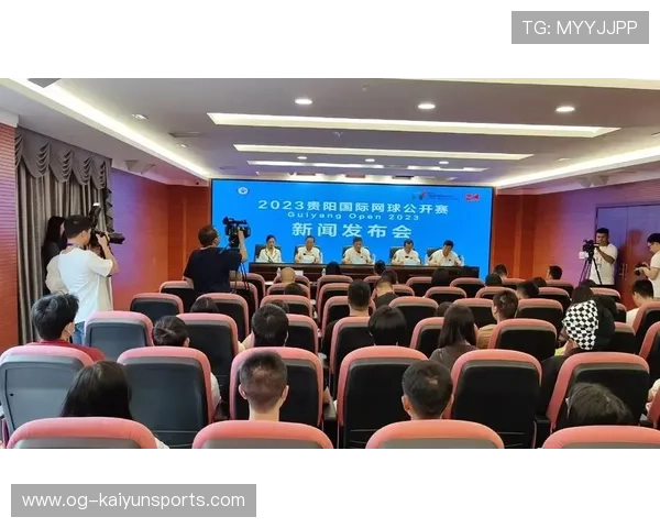 网球赛事主办方推广学校预约观赛日增进校园互动,网球表演赛 网球赛事主办方推广学校预约观赛日增进校园互动,网球表演赛